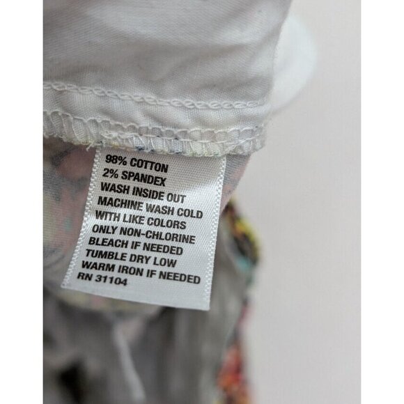 Crown & Ivy Women's Short Size 24W Floral Jungle Print Chino Casual - Picture 9 of 11